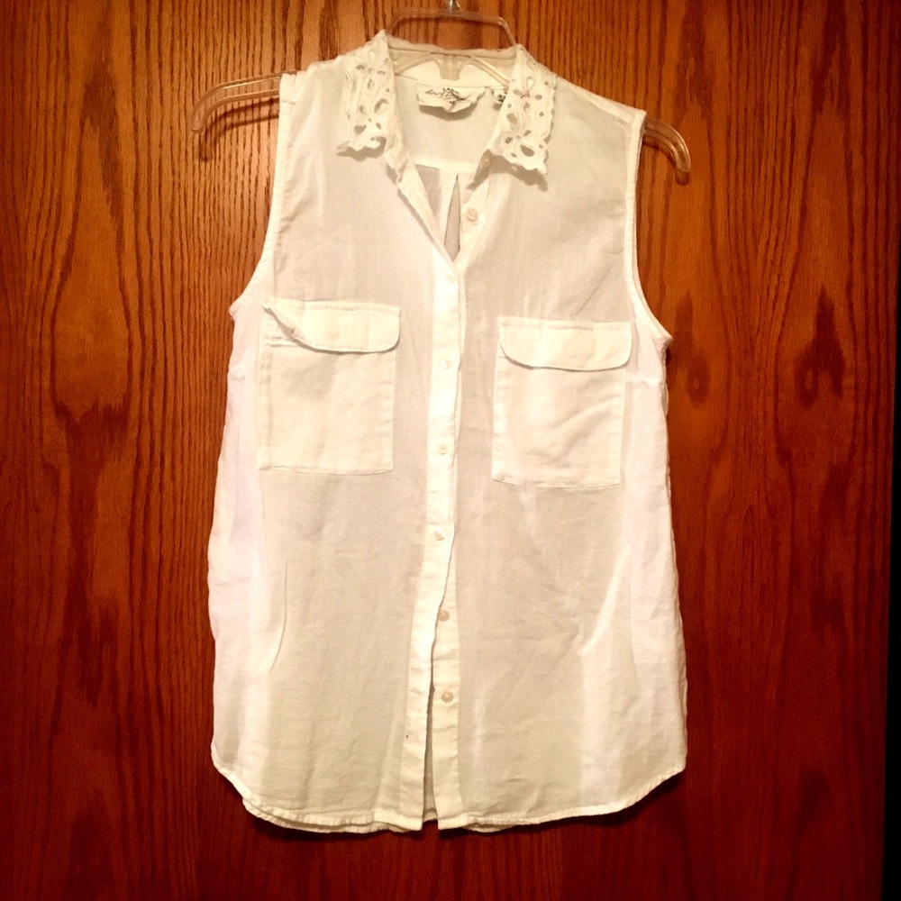 H&M sleeveless shirt